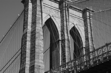 Fototapeta premium Close-Up view at brooklyn bridge with clear sky / New York / USA