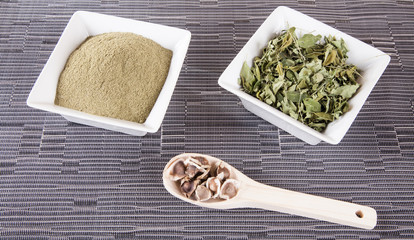 Moringa in capsule and leaf - Moringa oleifera