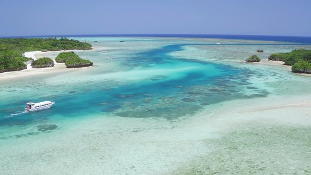 川平湾