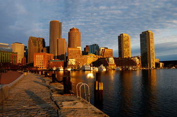 Fototapeta na wymiar Boston harbor skyline at dawn
