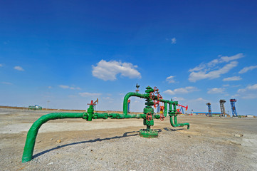 The pipe and valve oil fields