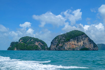Naklejka premium Amazing scenery natural landscape of James Bond island Phang-Nga bay, Koh Panyee, Water tours travel nature Phuket Thailand, Tourism beautiful destination famous place Asia, Summer holiday vacation