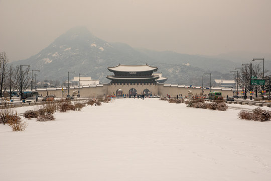 The white snow Gwanghwamun gate in Gyeongbok Palace, Seoul, South Korea