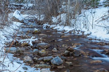 Fototapeta na wymiar river in winter