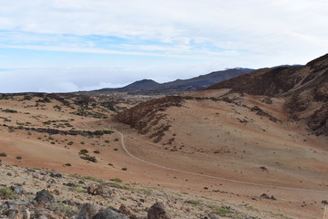 Fototapeta na wymiar Hiking trail to the big famous volcano Pico del Teide in Tenerife, Europe