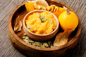 Pumpkin porridge and pumpkins