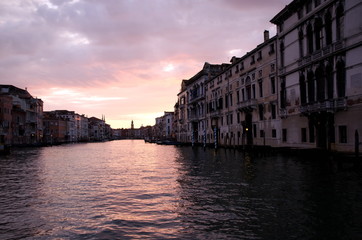 Watching sunrise over Grand Canal from  vaporetto - obrazy, fototapety, plakaty