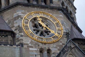 An old clock