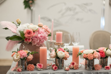 wedding table newlyweds decorated with fresh flowers