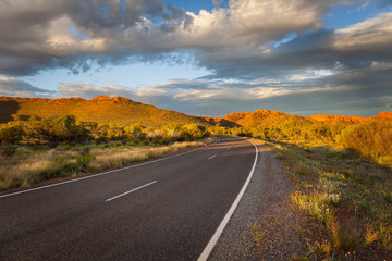 Road leading to Kings Canyon, Central Australia, Northern Territory, Australia - obrazy, fototapety, plakaty