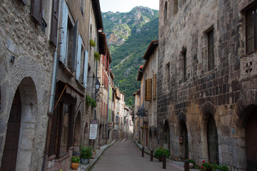 Fototapeta na wymiar Vauban Festungsstadt Villefranche de Conflent in den Pyrenäen