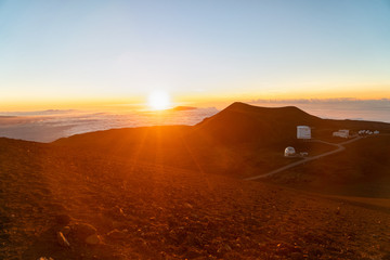 Fototapeta na wymiar Mauna Kea mountaintop at sunset (Hawaii, United States)