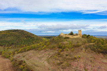 Fototapeta na wymiar Luftbildaufnahme Burg Gleichen bei Wandersleben 