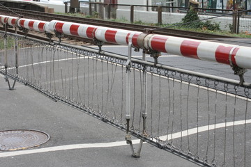 Bahnübergang, Bahnschranke