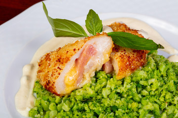 Cordon bleu cutlet