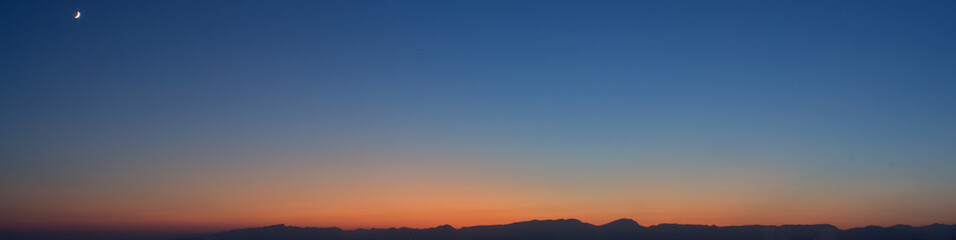 Himmel bei Abenddämmerung