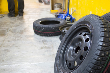 Tire service. Tires and wheels.
