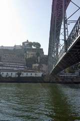 Obraz premium dom luis bridge over the douro river in porto
