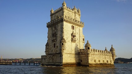 Fototapeta premium sunset at the tower of belem in lisbon