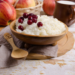 Rice pudding with red berries