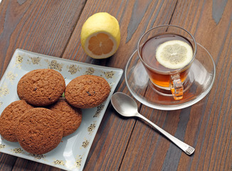 Tea with lemon. Oatmeal Cookies