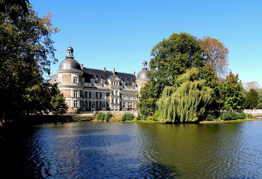 Ch&acirc;teau de Serrant, france, Renaissance, Loire Valley, Prince of Merode, tuffeau stone, Tower,  park, landmark, history, palace, historic, 