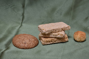  20/5000 piramidka iz pechen'ya cookie pyramid