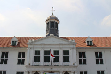 Fototapeta na wymiar The architecture at Governor Office (Gouverneurskantoor) now Museum Fatahillah in Kota Tua Old Town