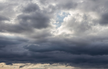 Obraz premium Dark clouds, storm background to for your design.