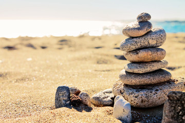 Fototapeta na wymiar zen stones on the beach