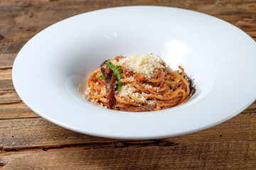 Pasta with tomato sauce and sun dried tomatoes