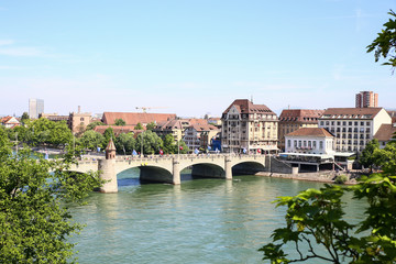 Obraz na płótnie Canvas view of the Rhine and kleinbasel from the pfalz in Basel