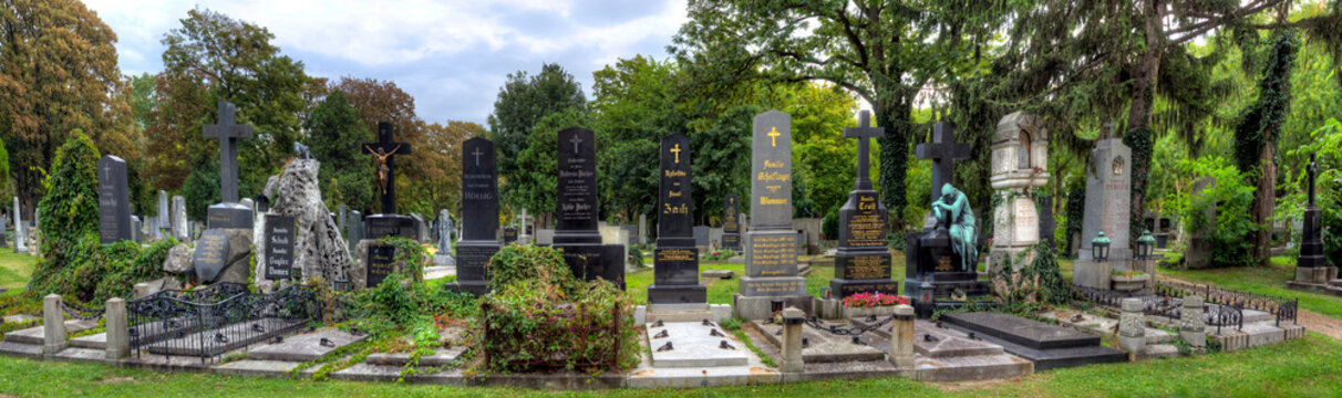 Grabanlagen auf dem Zentralfriedhof in Wien