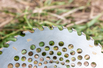 sharp blade for cut and trim grass in garden