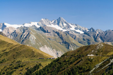 Fototapeta na wymiar Nationalpark Hohen Tauern Matrei in Osttirol