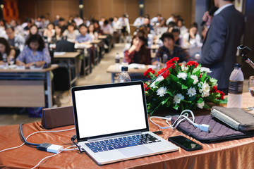 Blank screen of laptop used for presentation in seminar