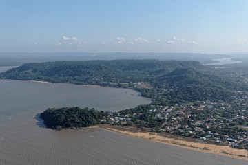 Anse de Rémire-Montjoly en vue aérienne, Guyane française.