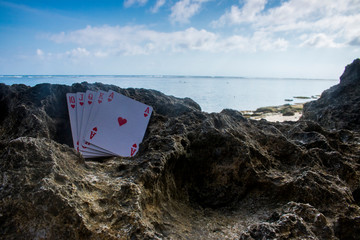 heart royal flush poker card gamble beach theme