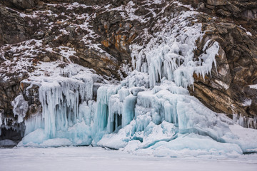 Fototapeta na wymiar Icy wonders of Baikal lake