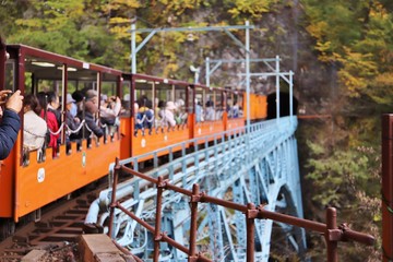 日本　北陸地方　黒部峡谷トロッコ電車