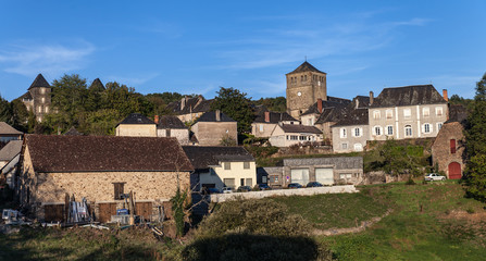Fototapeta na wymiar Voutezac (Corrèze, France) - Vue générale