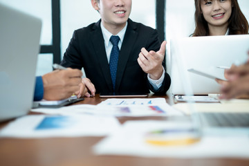 Fototapeta premium business people meeting brainstorming and discussing project together in office, teamwork concept