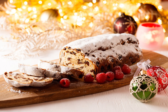 一口ケーキ のストック写真 ロイヤリティフリーの画像 ベクター イラスト Adobe Stock