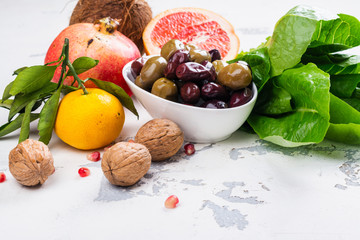Foods protecting skin