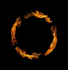 Abwaschbare Fototapete Flamme Kreis der Feuerflamme auf schwarzem Hintergrund