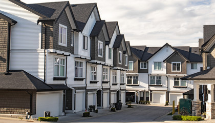 Freshly build townhomes in beautifull row.