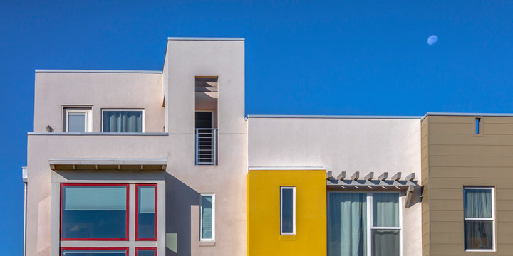 Sunlit modern home with flat roof in Daybreak Utah