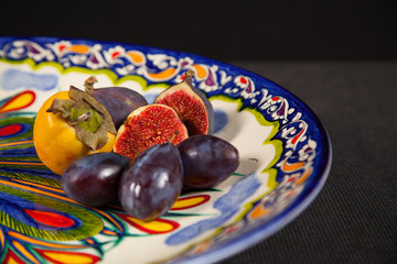 national plate, handmade, pattern, Uzbekistan, paint, pomegranate, restaurant, fruit, background, black, red, plum