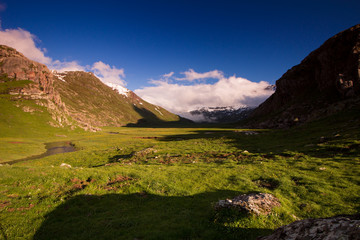 paisaje natural con cielo