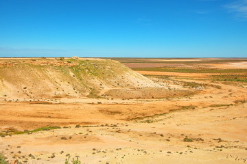 Australian dry plain